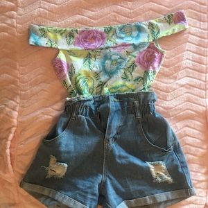 Off the shoulder crop too